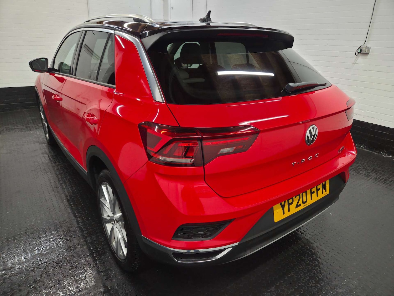 Used Volkswagen T-Roc 2020 for sale - 77506855: Photo 5