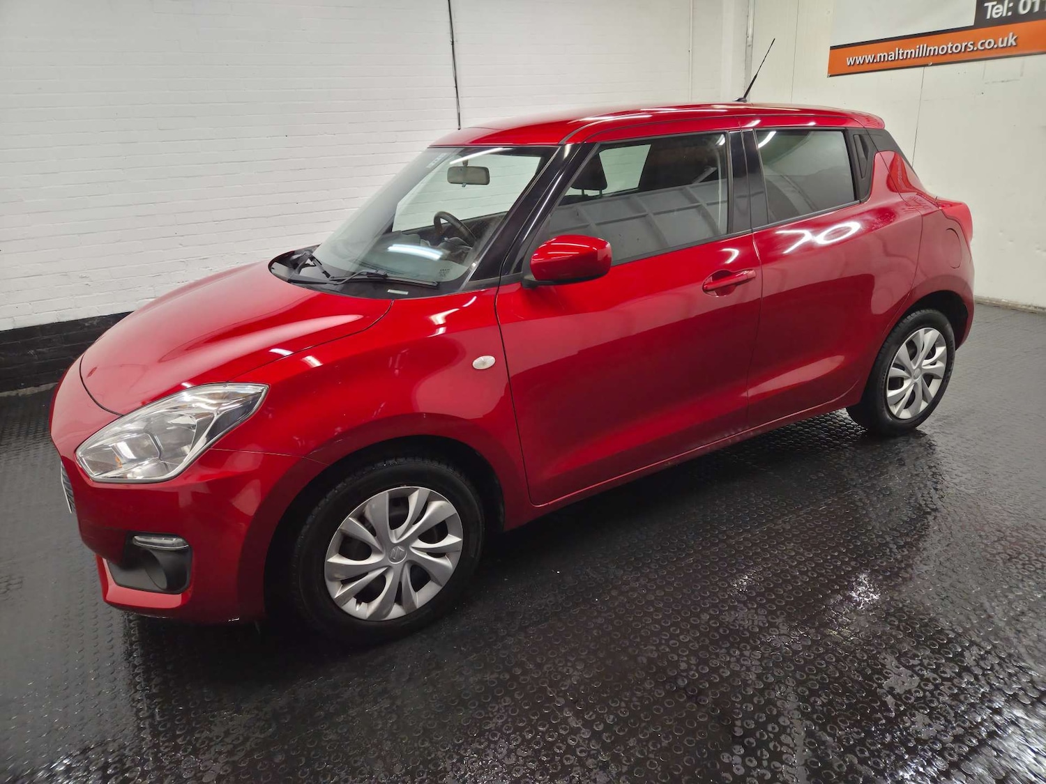 Used Suzuki Swift 2018 for sale - 77591919: Photo 30
