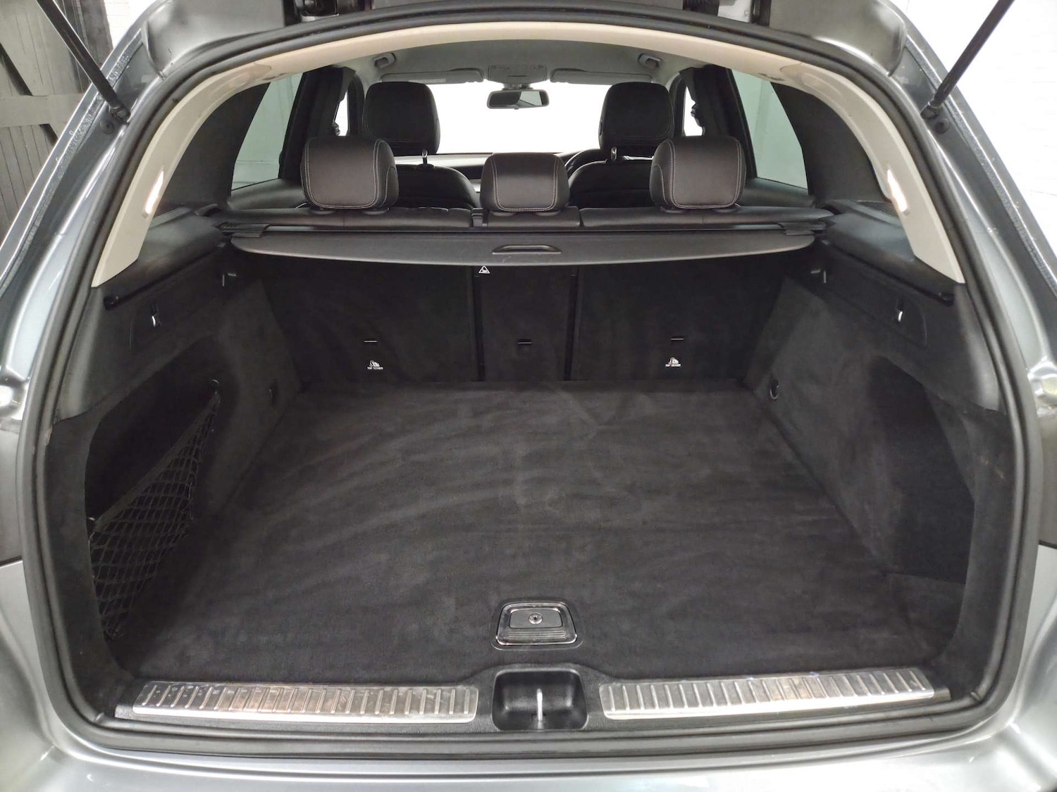 Used Mercedes-Benz GLC 2018 for sale - 77329453: Photo 10