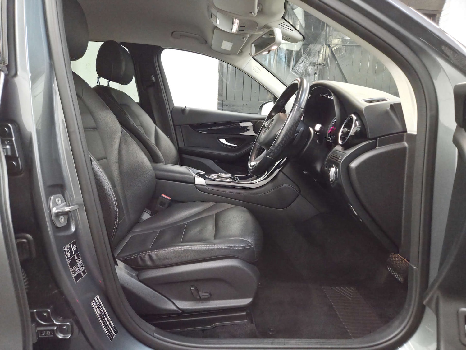 Used Mercedes-Benz GLC 2018 for sale - 77329453: Photo 8