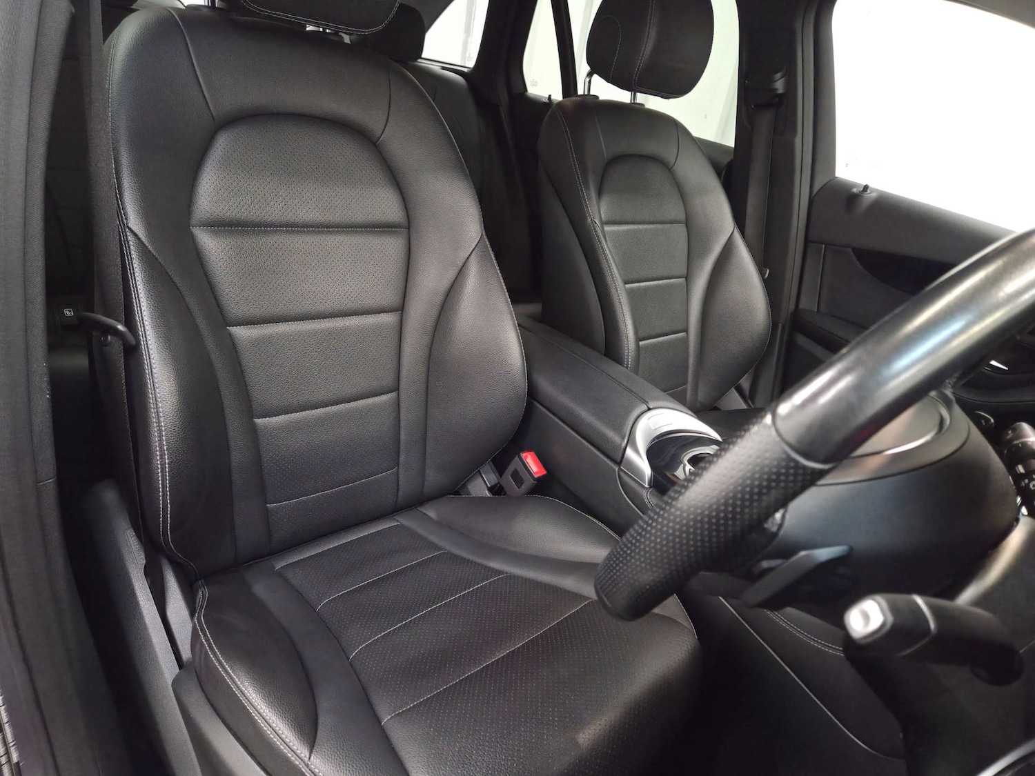 Used Mercedes-Benz GLC 2018 for sale - 77329453: Photo 9