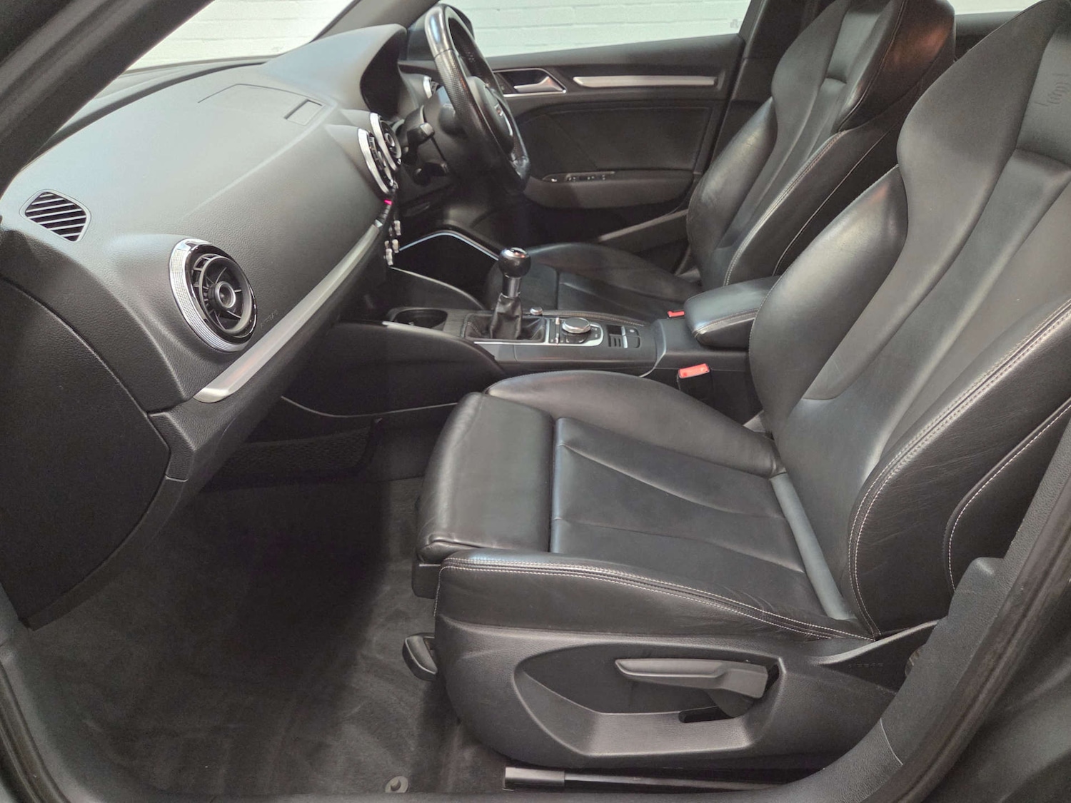 Used Audi A3 2014 for sale - 76765025: Photo 25