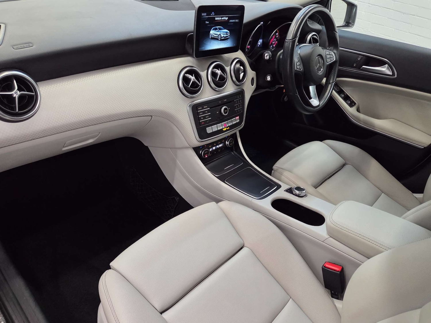 Used Mercedes-Benz A-Class 2016 for sale - 77227784: Photo 30