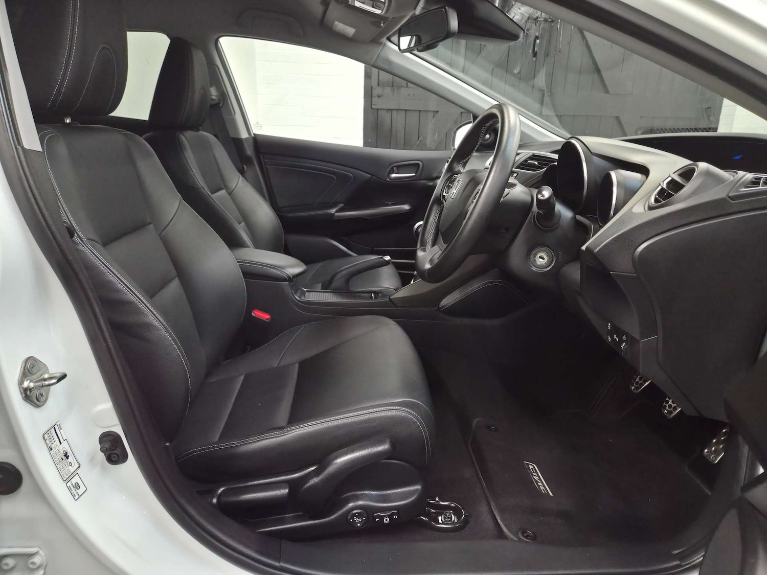 Used Honda Civic 2016 for sale - 77591921: Photo 8