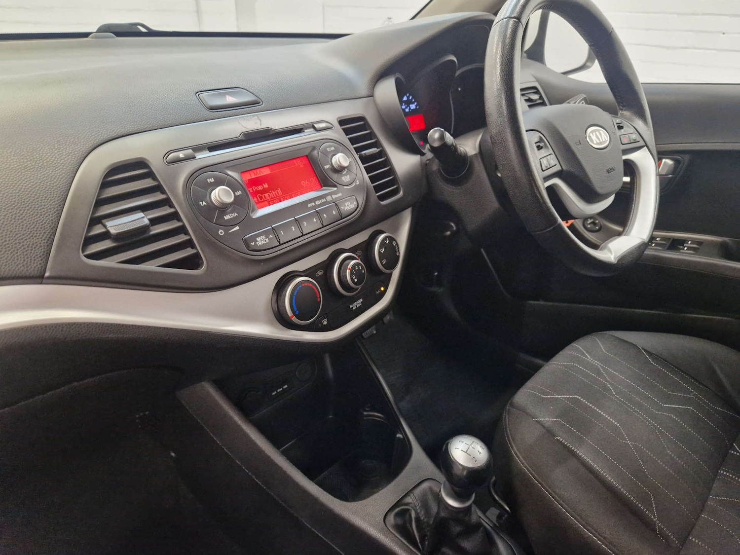 Vehicle 29