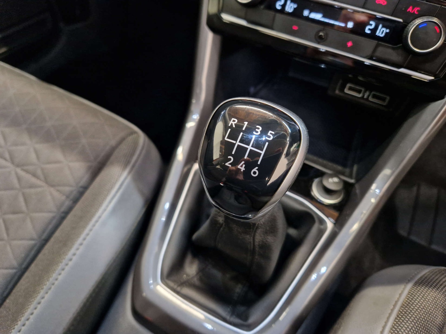 Used Volkswagen T-Cross 2020 for sale - 76601347: Photo 20