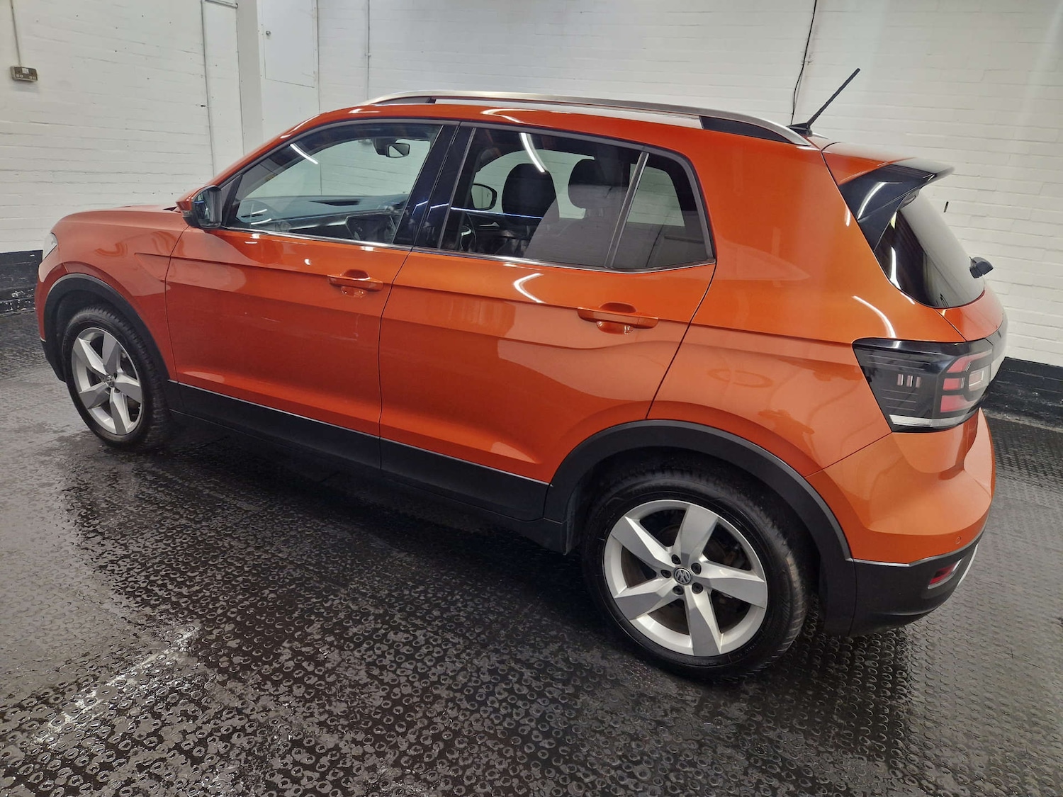 Used Volkswagen T-Cross 2020 for sale - 76601347: Photo 27