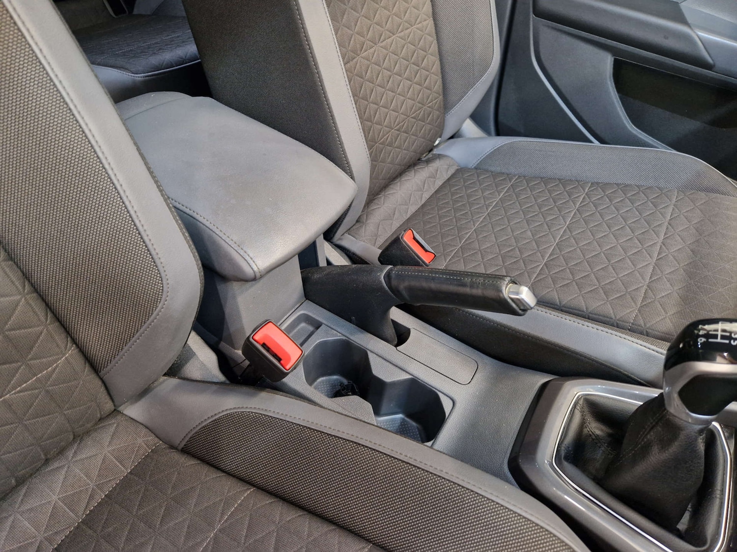 Used Volkswagen T-Cross 2020 for sale - 76601347: Photo 31