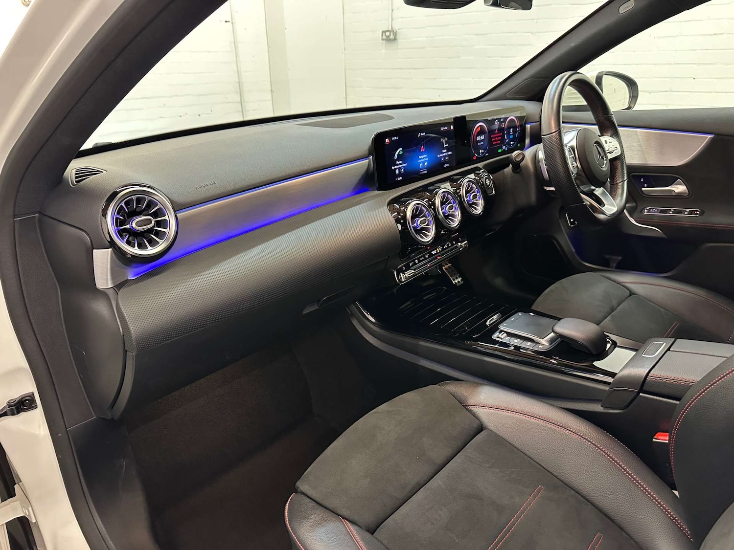 Used Mercedes-Benz A-Class 2020 for sale - 76931761: Photo 4