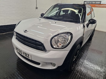 Used MINI Countryman 2015 for sale - 76469539: Photo