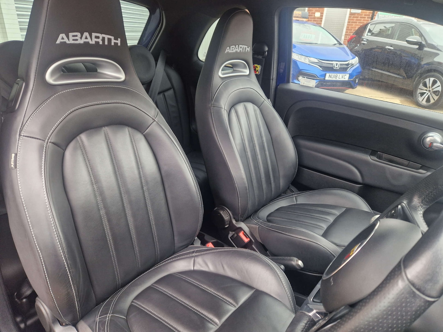 Used Abarth 595 2020 for sale - 76526166: Photo 6