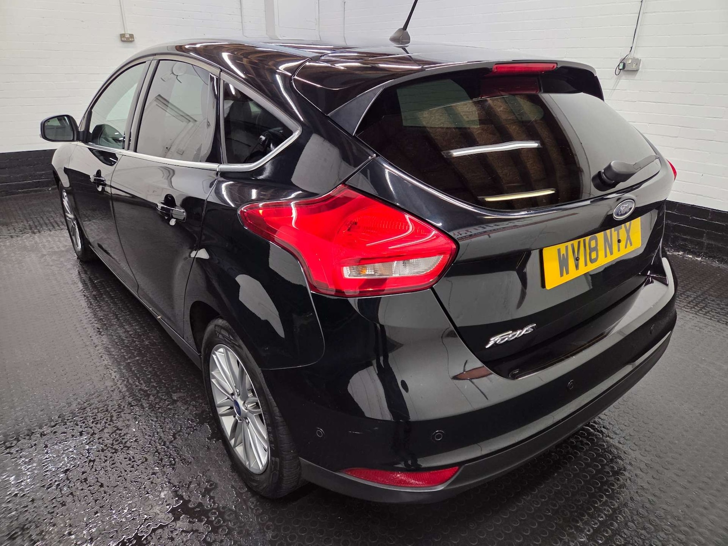 Used Ford Focus 2018 for sale - 77228425: Photo 5