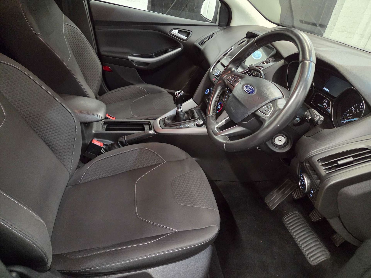 Used Ford Focus 2018 for sale - 77228425: Photo 9