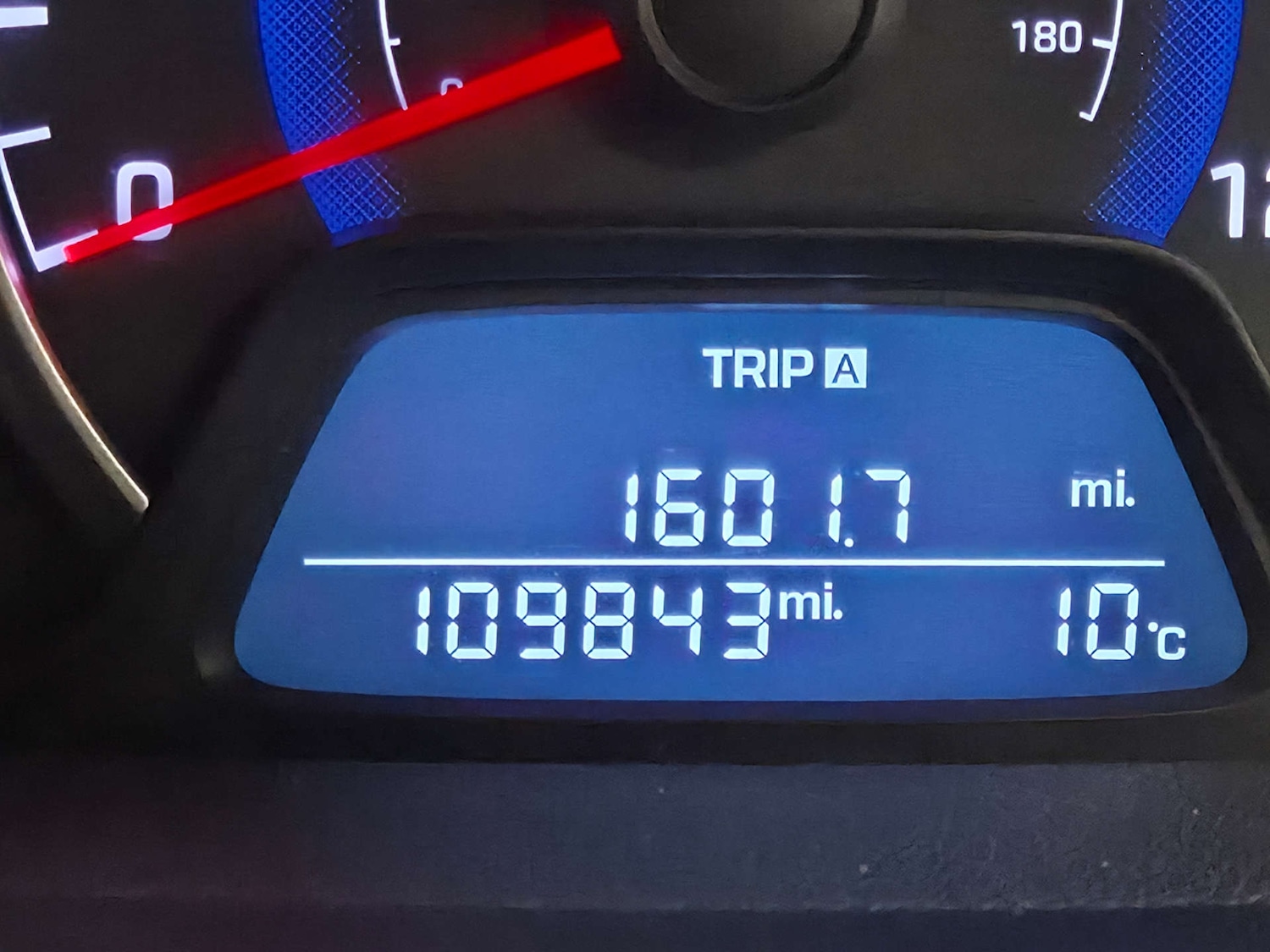 Used Hyundai i10 2015 for sale - 77717780: Photo 12