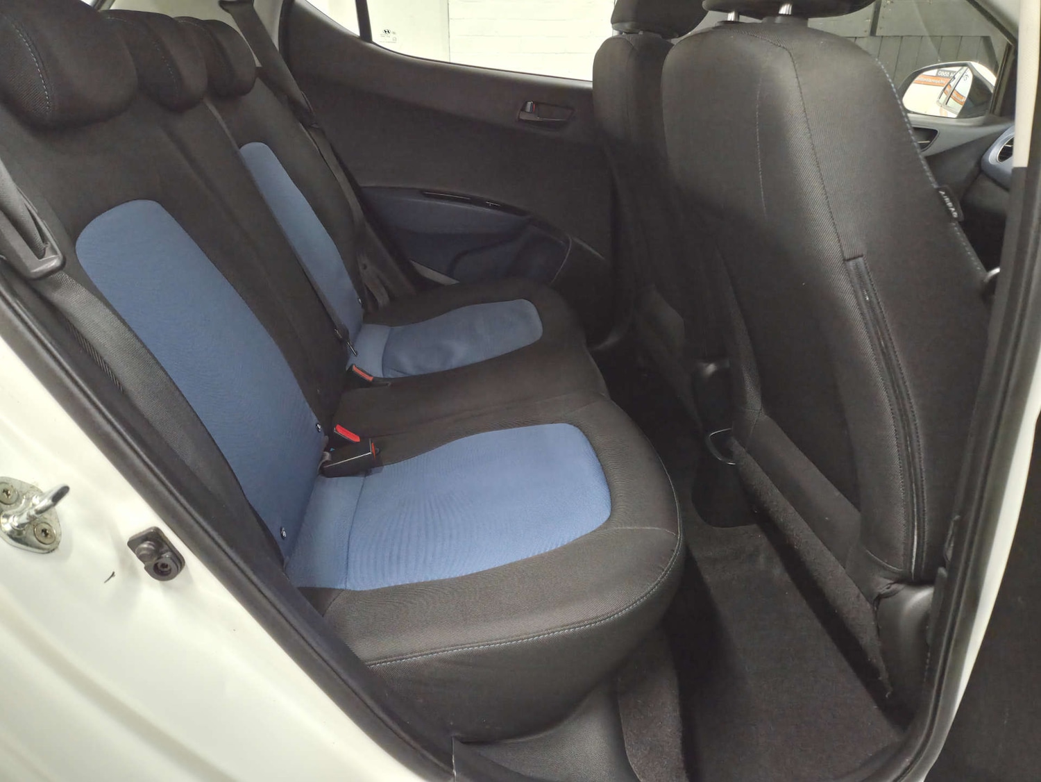 Used Hyundai i10 2015 for sale - 77717780: Photo 21