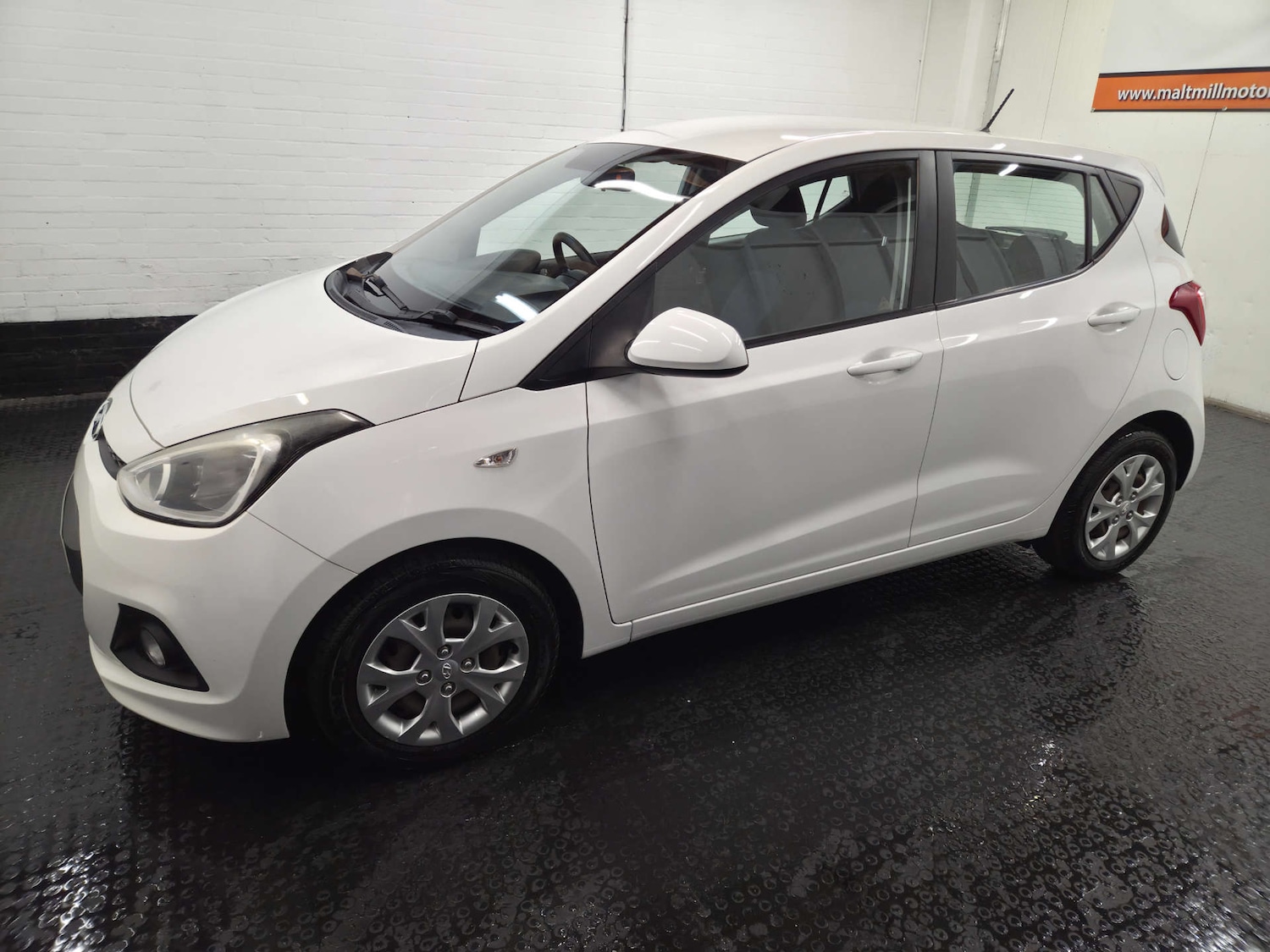 Used Hyundai i10 2015 for sale - 77717780: Photo 35