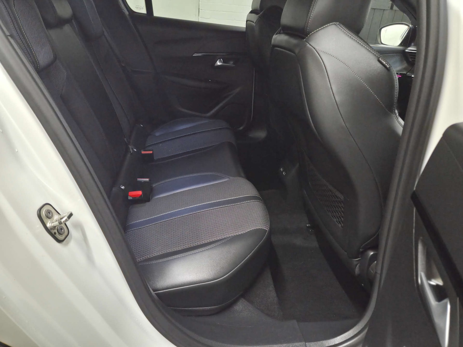 Used Peugeot 208 2021 for sale - 77735032: Photo 22