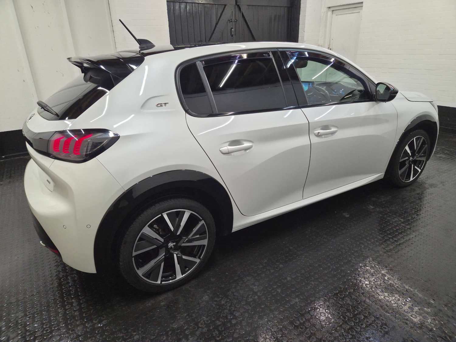Used Peugeot 208 2021 for sale - 77735032: Photo 37
