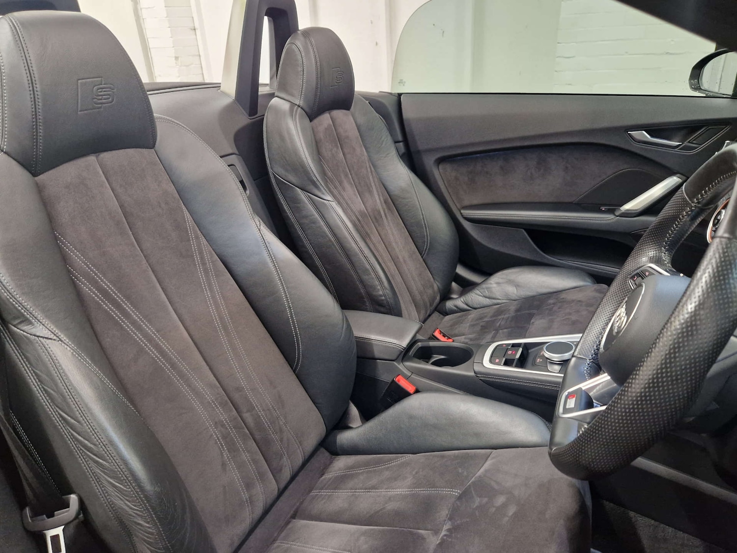 Used Audi TT 2015 for sale - 76544276: Photo 14