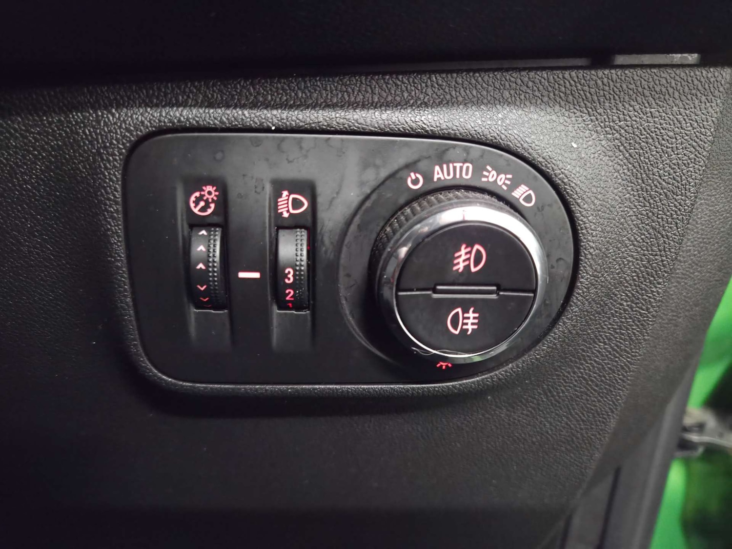 Used Vauxhall Corsa 2015 for sale - 77420199: Photo 14