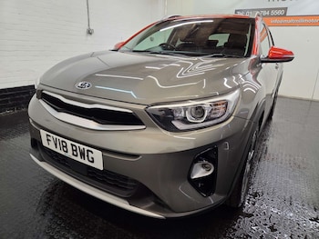 Used Kia Stonic 2018 for sale - 78996977: Photo
