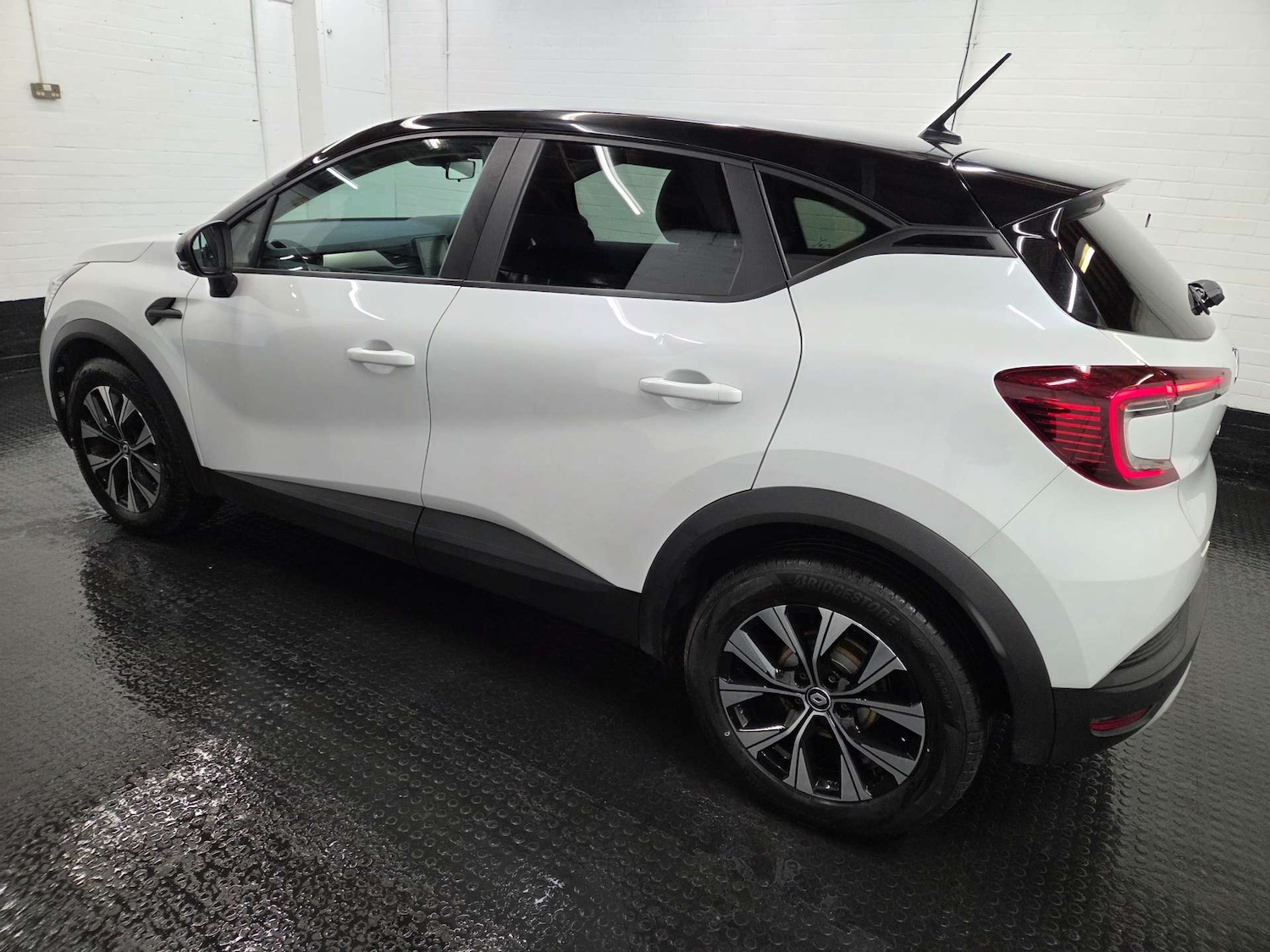 Used Renault Captur 2022 for sale - 77288540: Photo 40