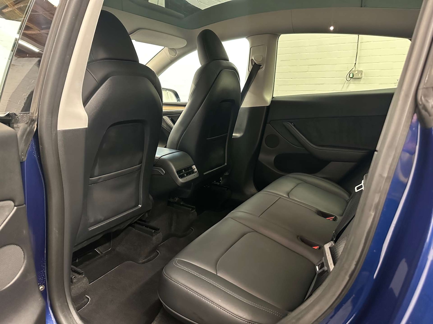 Used Tesla Model Y 2023 for sale - 77370957: Photo 29