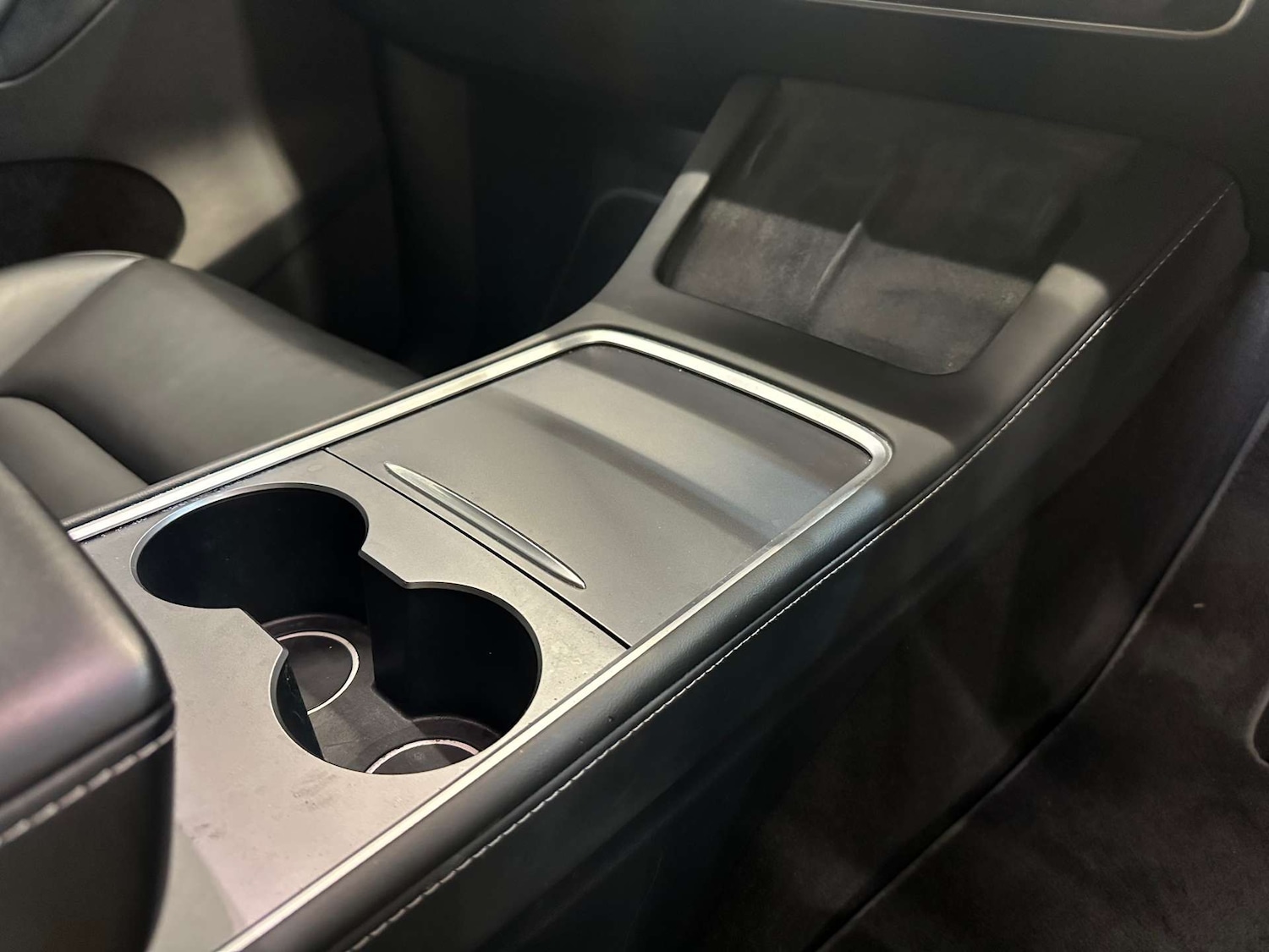 Used Tesla Model Y 2023 for sale - 77370957: Photo 33