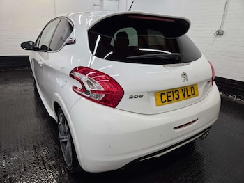 Used Peugeot 208 2013 for sale - 79210528: Photo