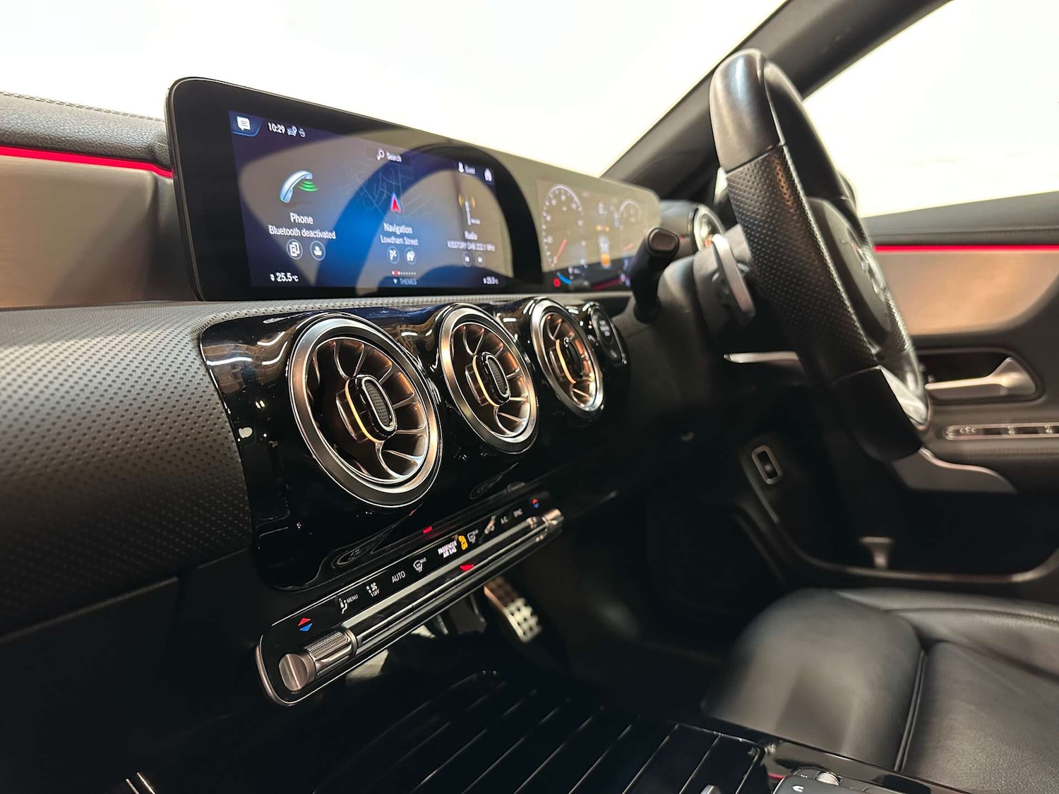 Used Mercedes-Benz CLA 2022 for sale - 77107203: Photo 3