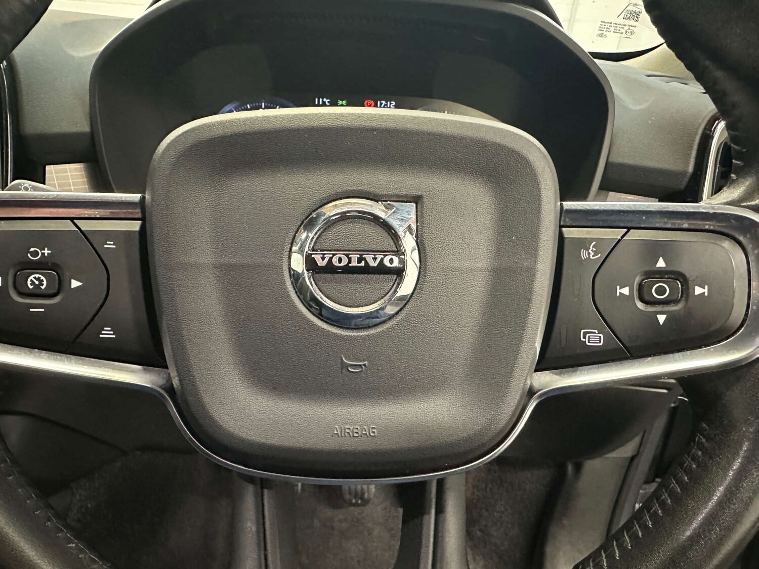 Used Volvo XC40 2019 for sale - 76343789: Photo 37