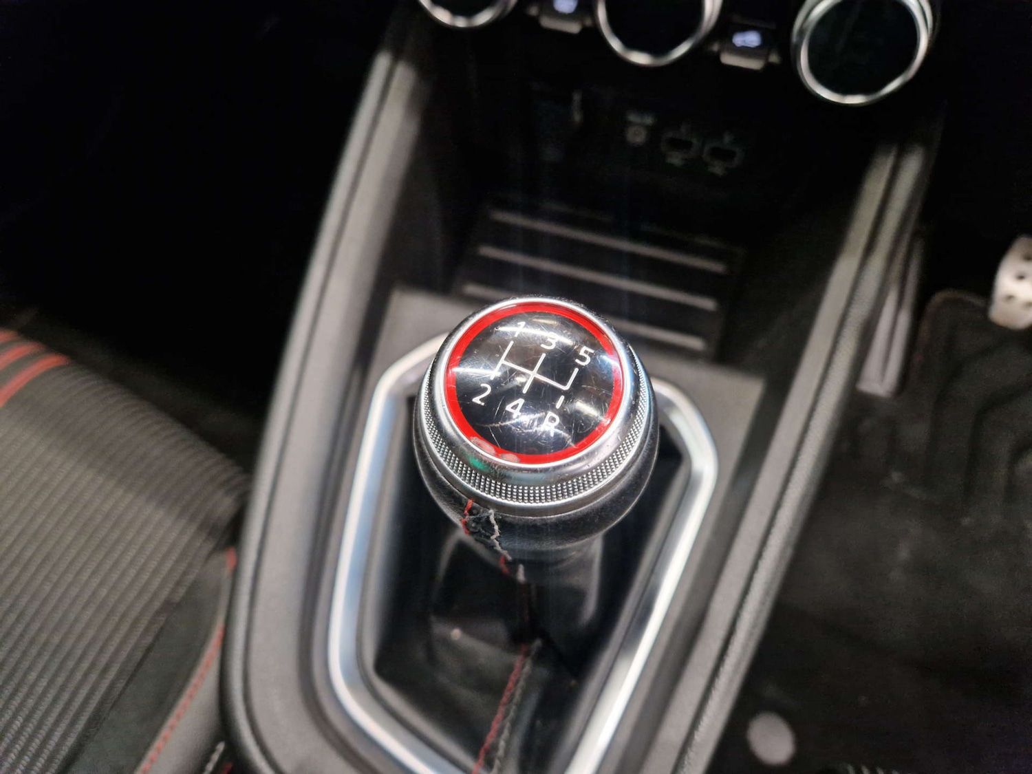 Used Renault Clio 2020 for sale - 76601311: Photo 13