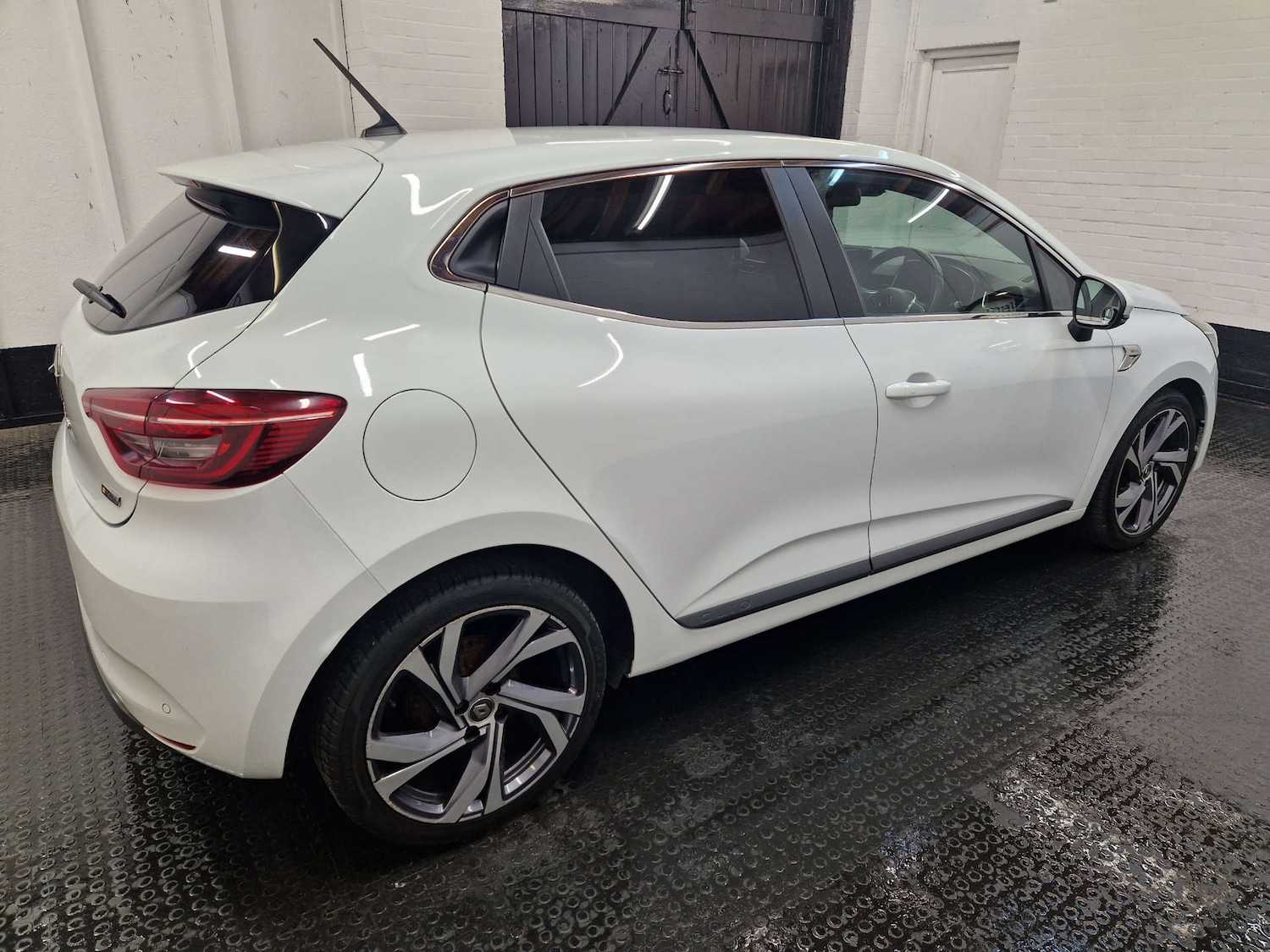 Used Renault Clio 2020 for sale - 76601311: Photo 33