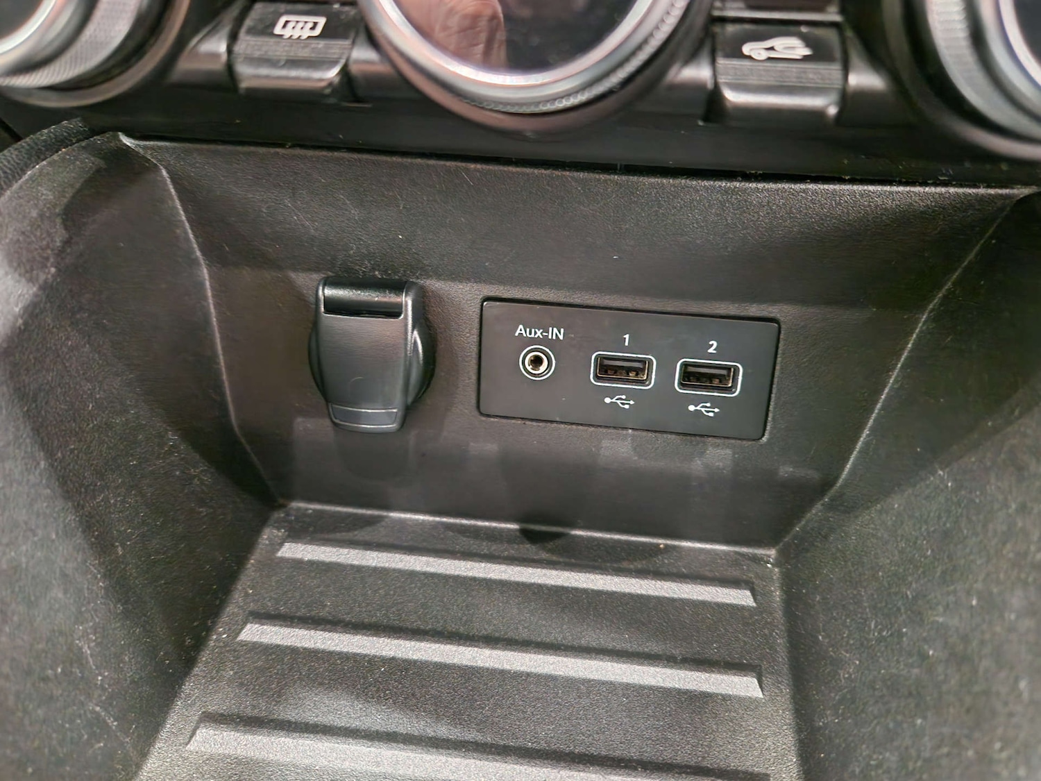 Used Renault Clio 2020 for sale - 76601311: Photo 38