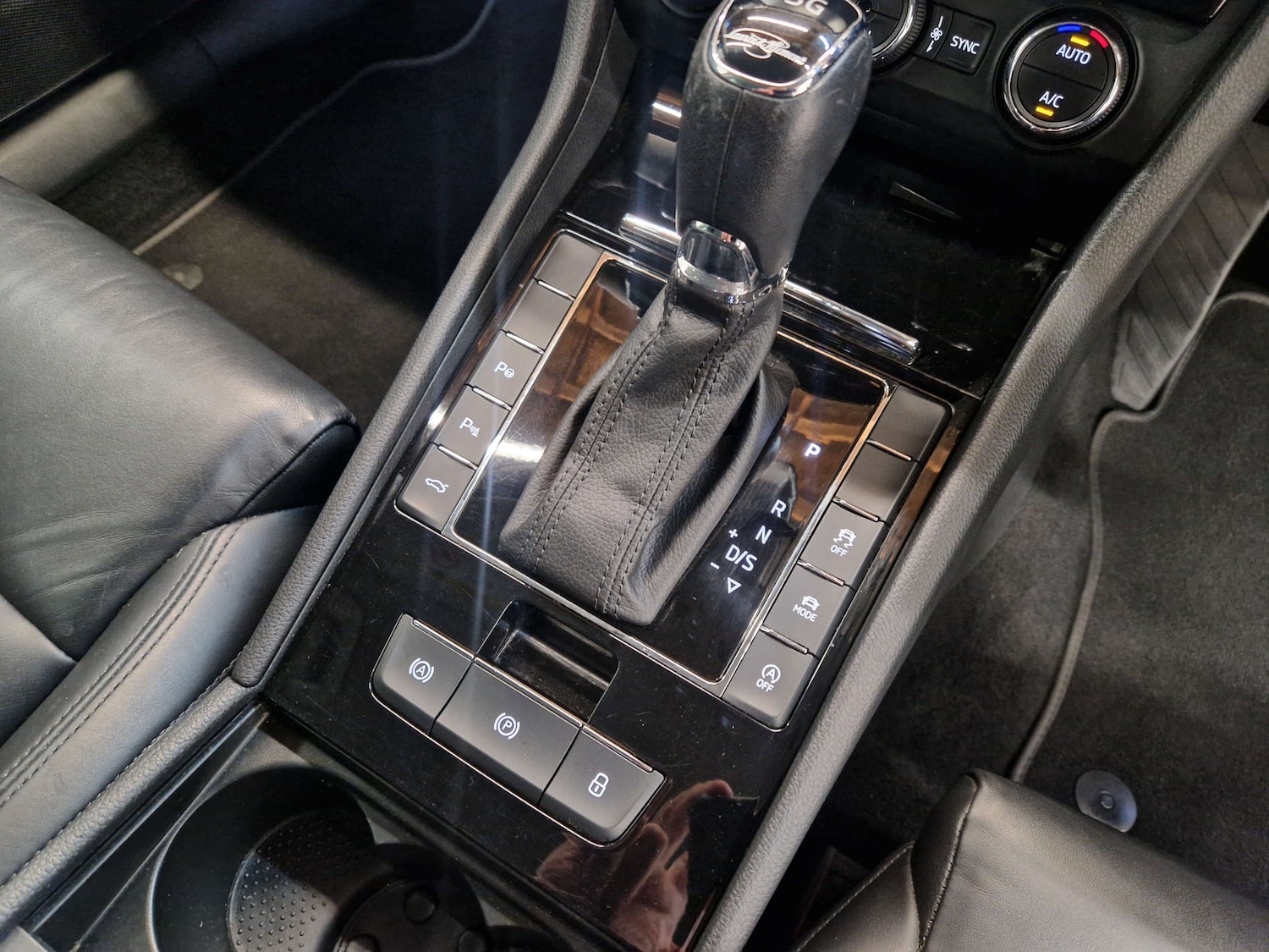 Used Skoda Superb 2017 for sale - 76159781: Photo 16