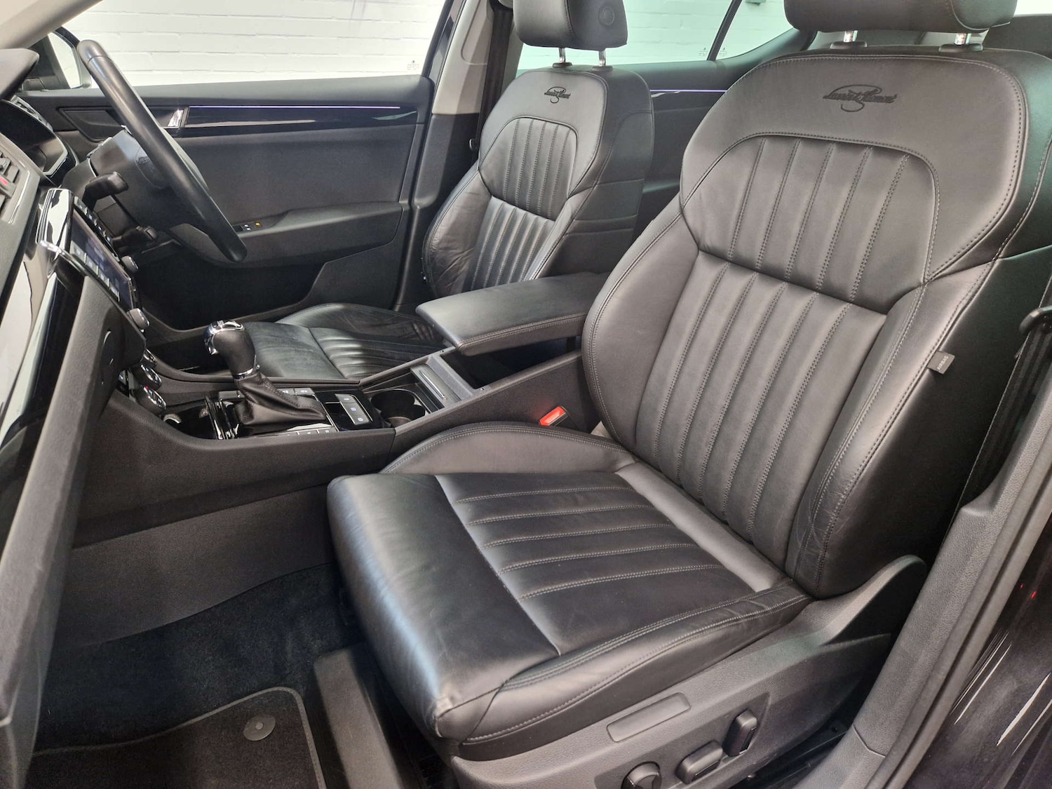 Used Skoda Superb 2017 for sale - 76159781: Photo 21