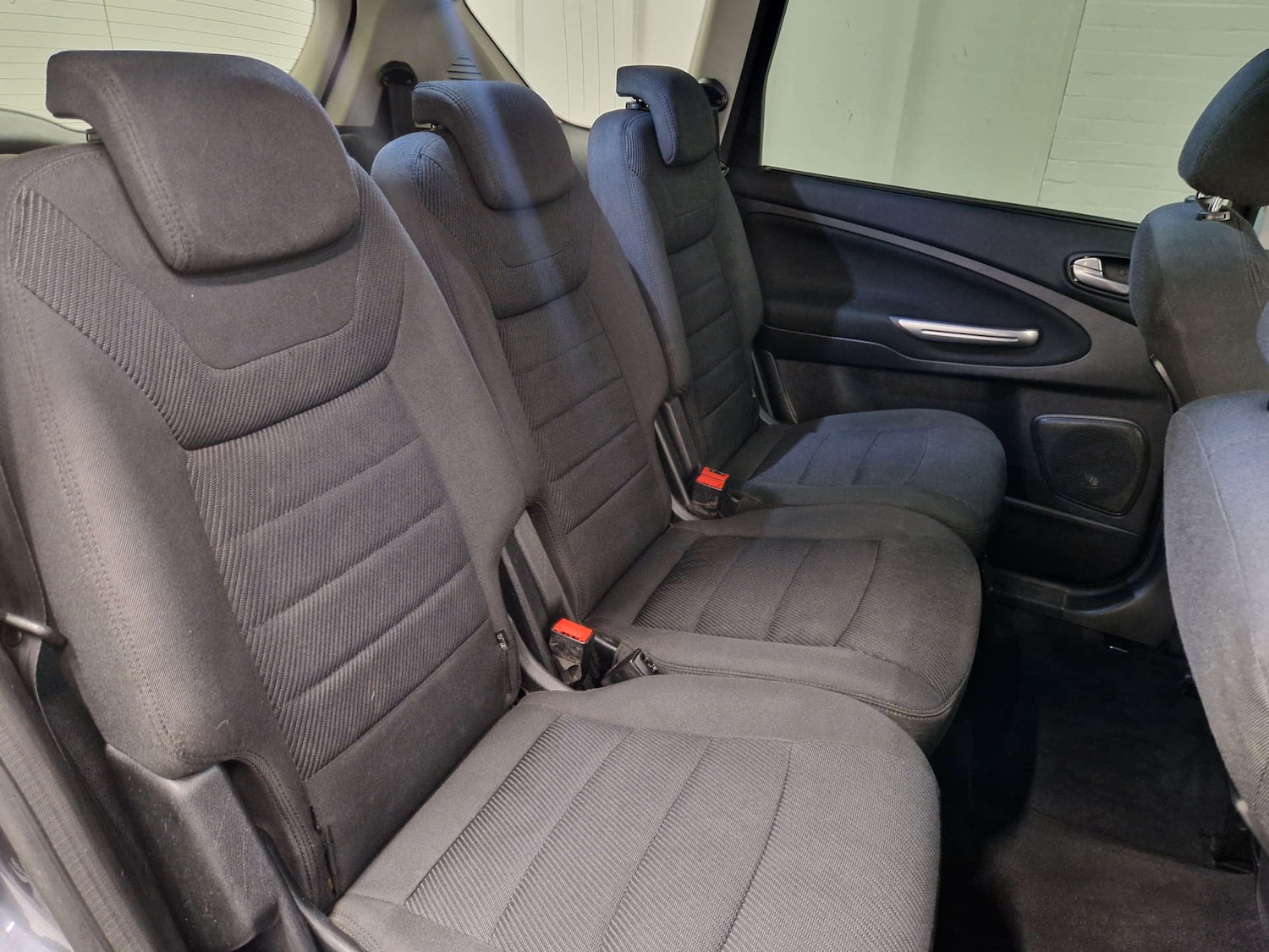 Used Ford S-Max 2010 for sale - 76369445: Photo 24