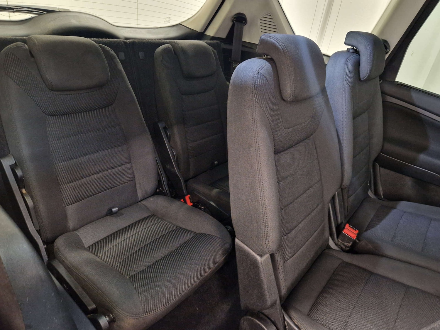 Used Ford S-Max 2010 for sale - 76369445: Photo 25