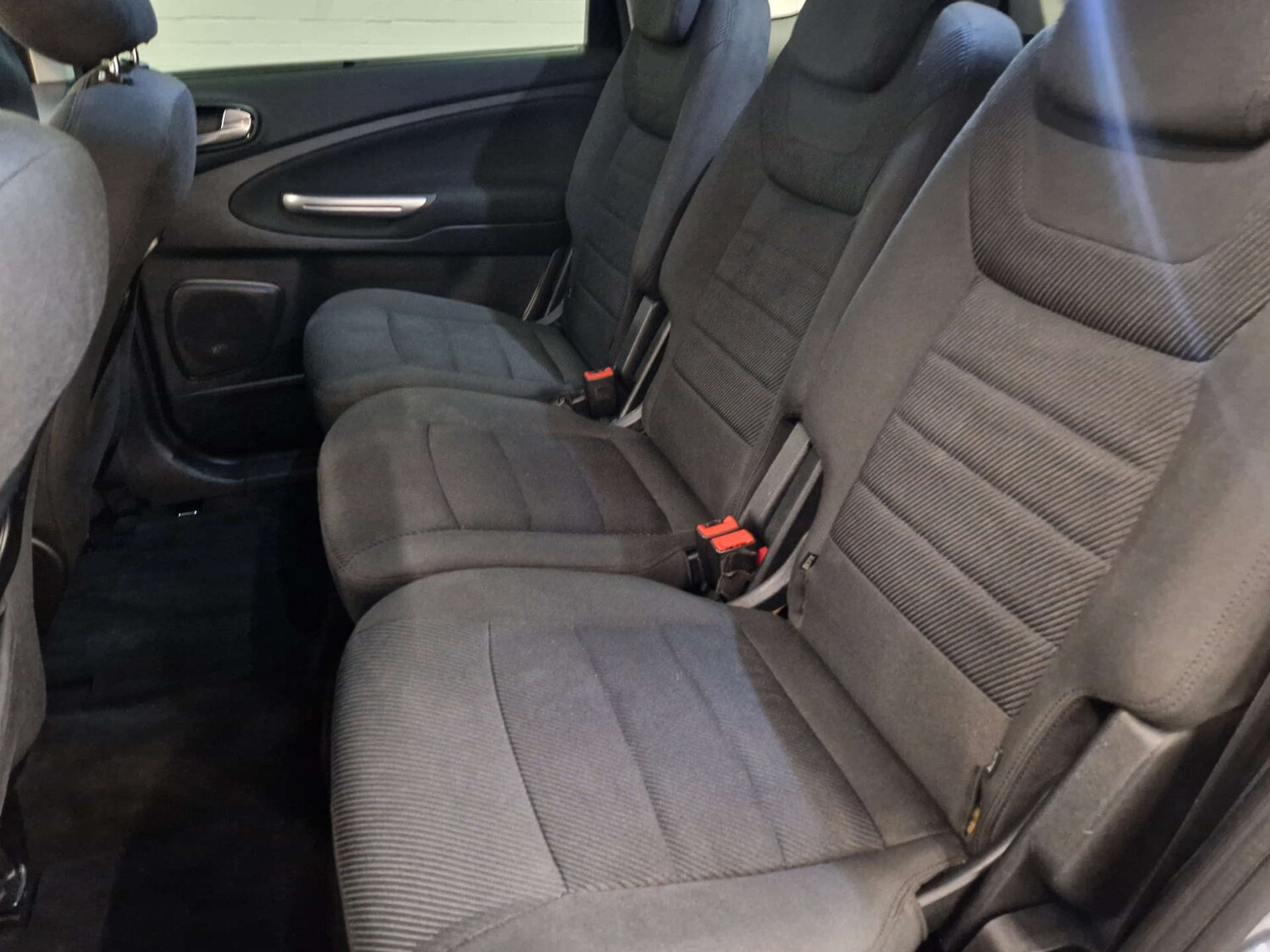 Used Ford S-Max 2010 for sale - 76369445: Photo 27