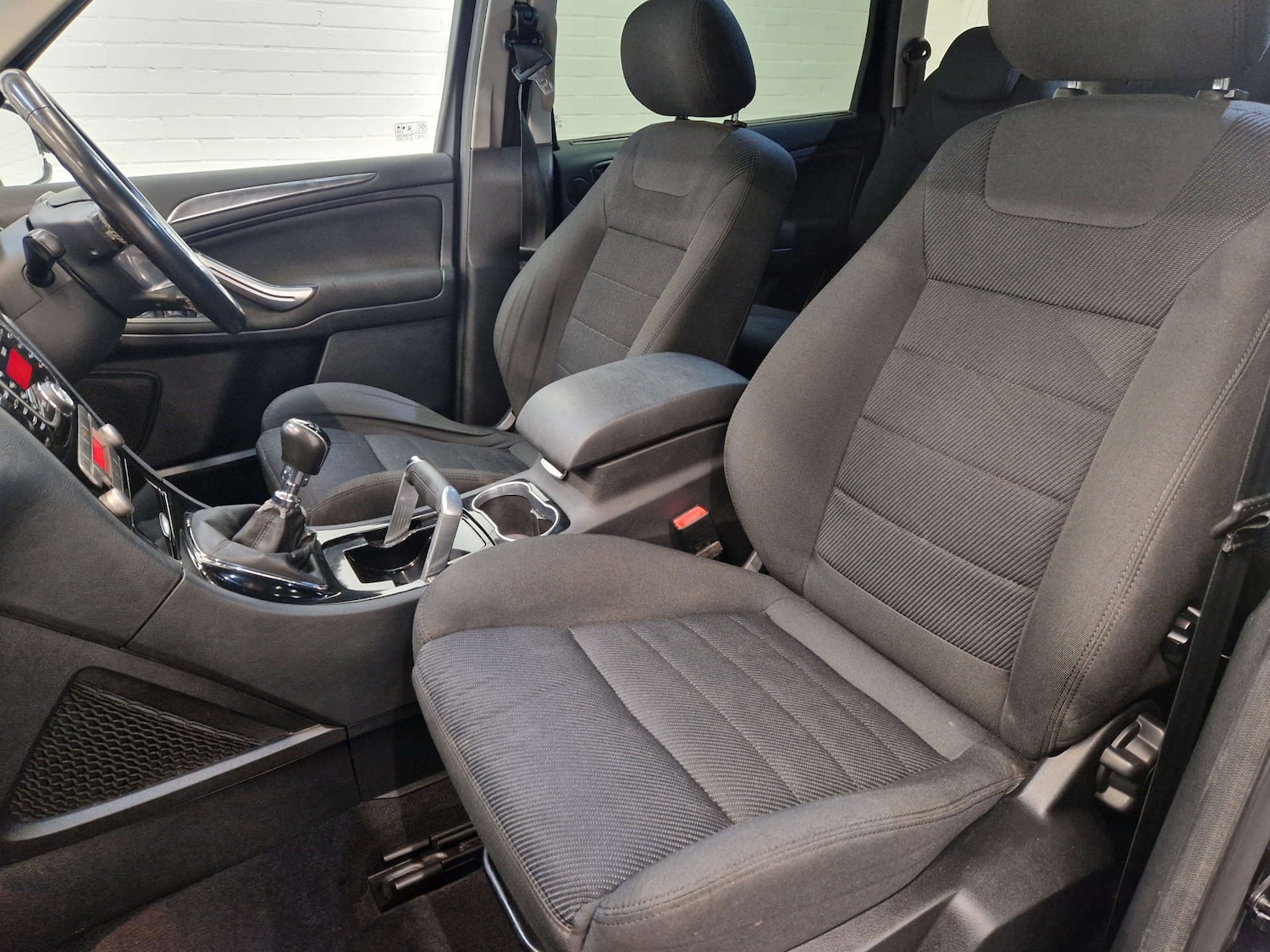 Used Ford S-Max 2010 for sale - 76369445: Photo 42