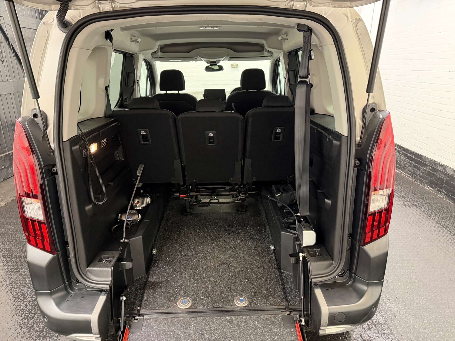 Used Peugeot Rifter 2021 for sale - 78083552: Photo 20