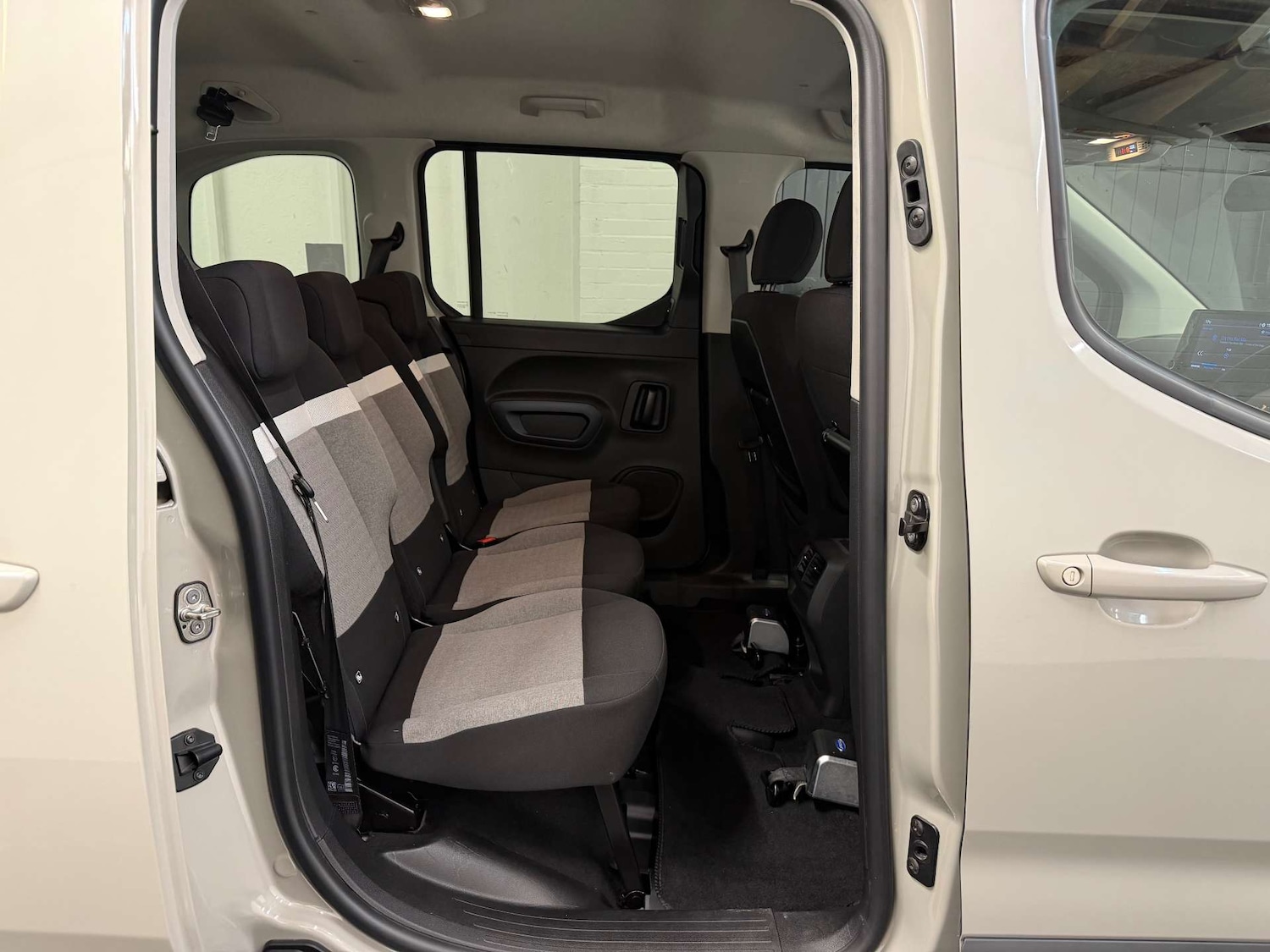 Used Peugeot Rifter 2021 for sale - 78083552: Photo 3