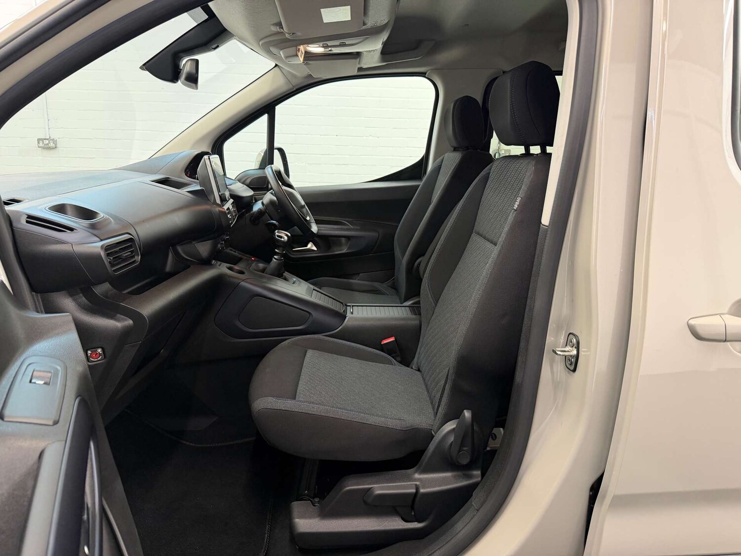 Used Peugeot Rifter 2021 for sale - 78083552: Photo 30