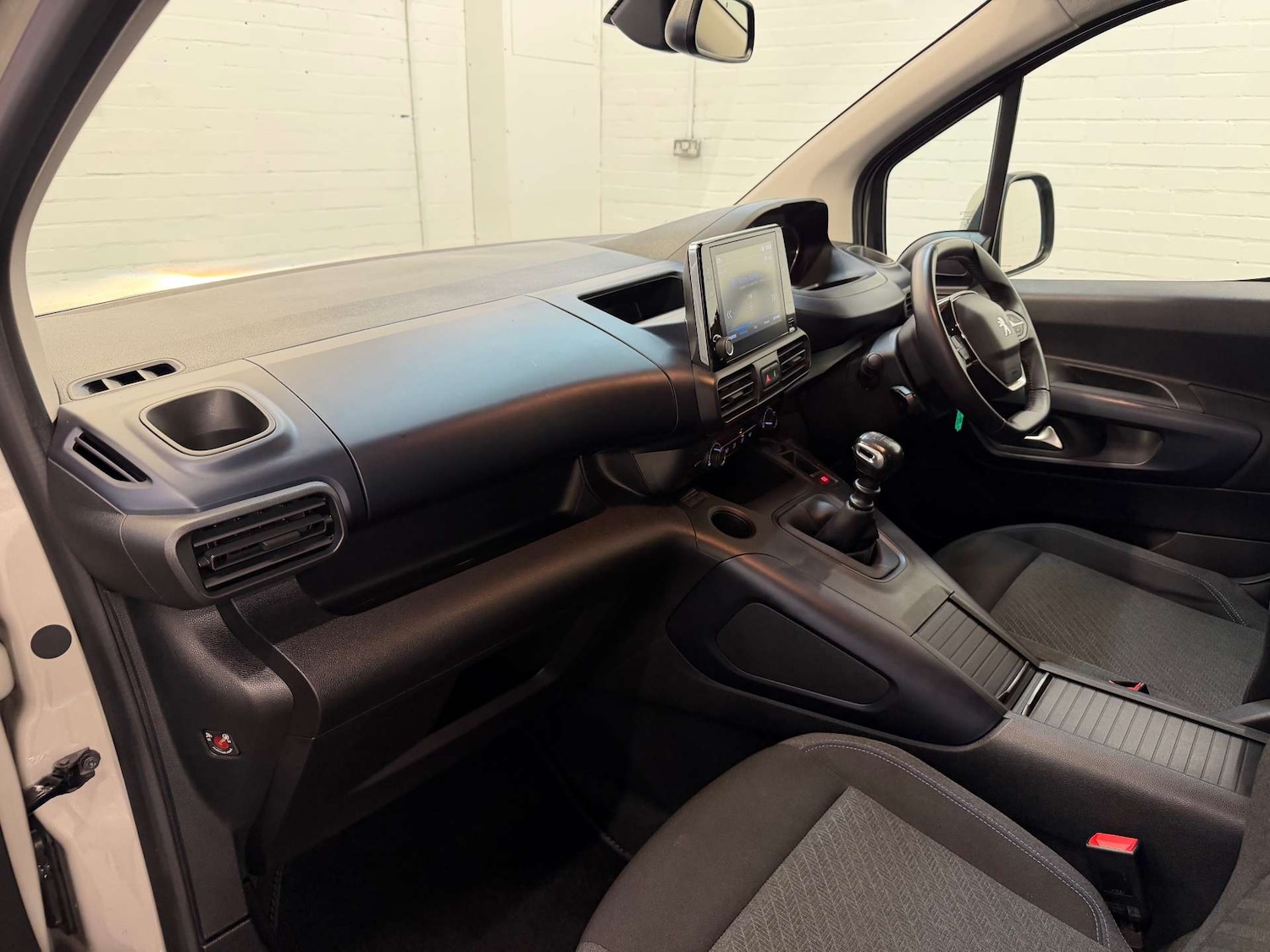 Used Peugeot Rifter 2021 for sale - 78083552: Photo 31