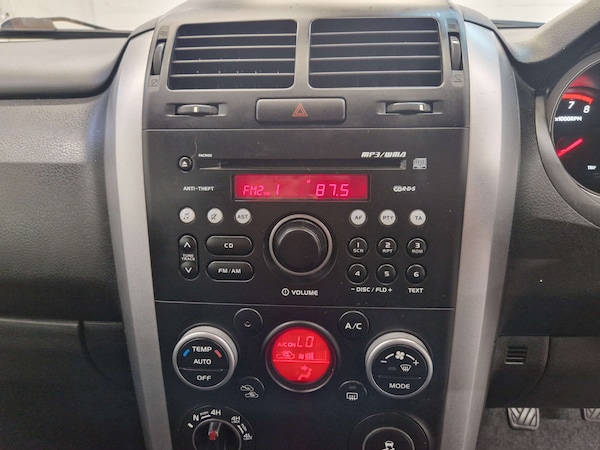 Used Suzuki Grand Vitara 2013 for sale - 75370774: Photo 15