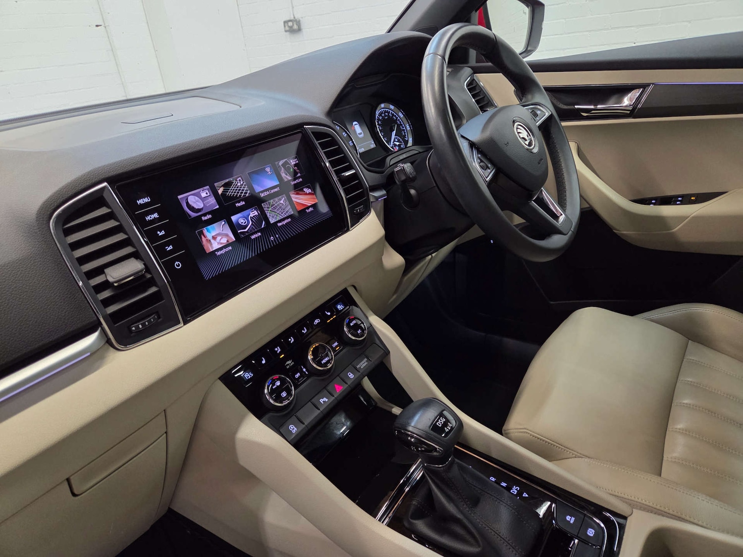 Used Skoda Karoq 2018 for sale - 76604256: Photo 24