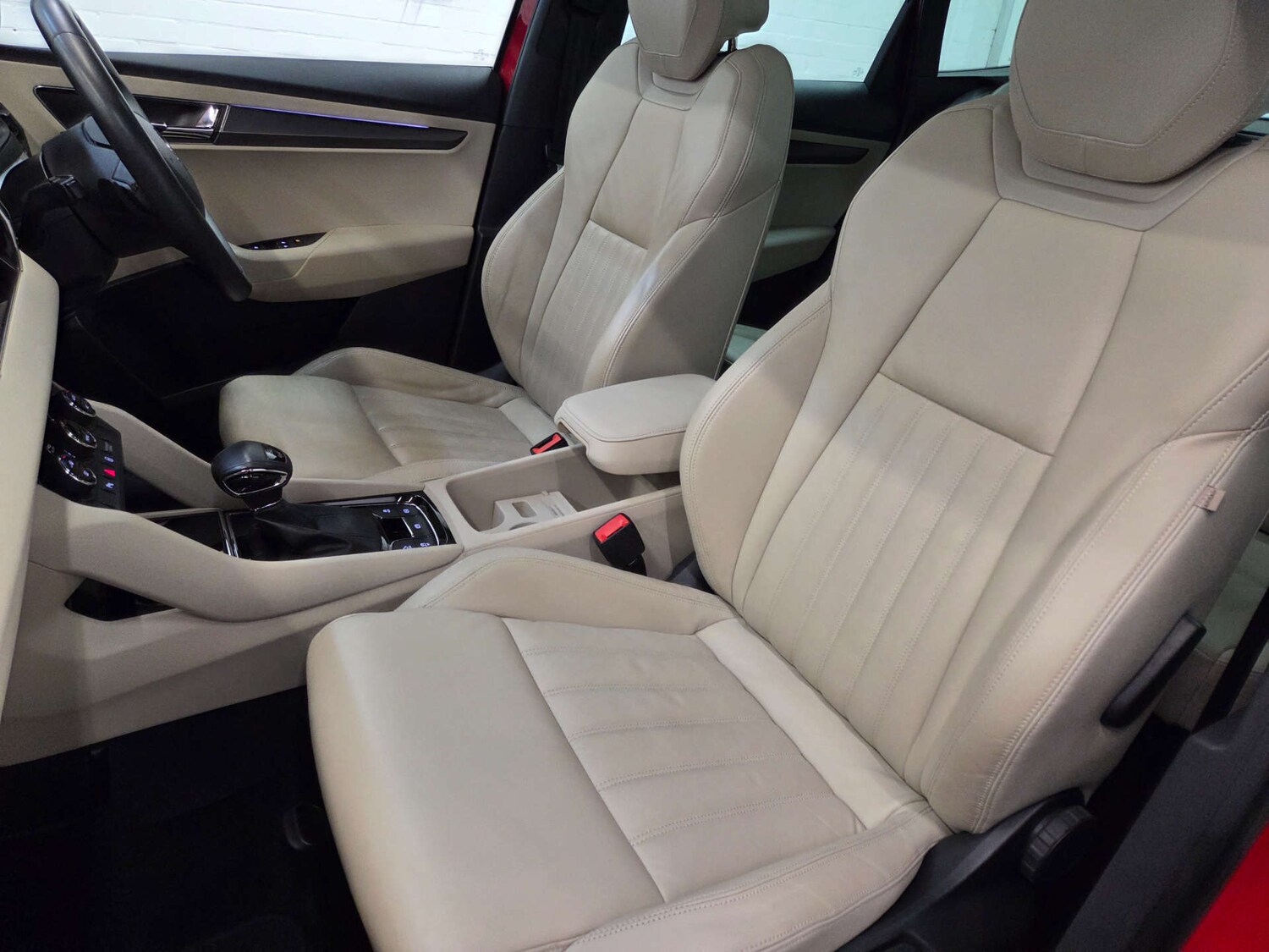 Used Skoda Karoq 2018 for sale - 76604256: Photo 26