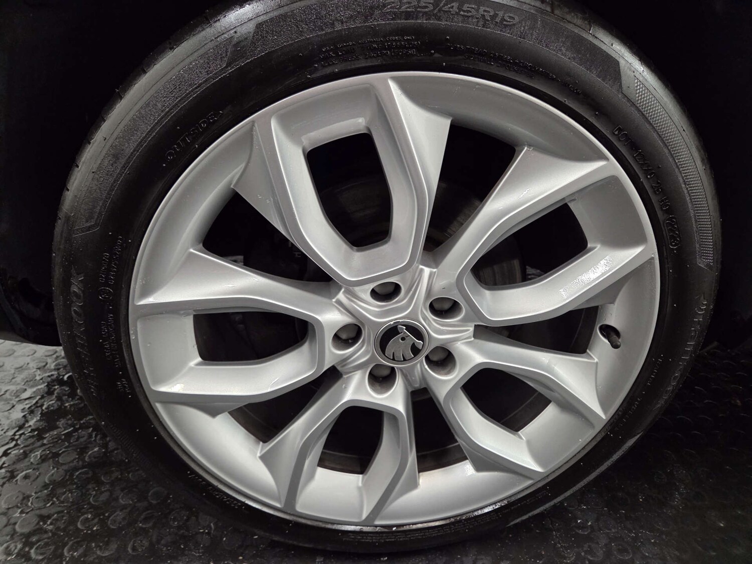 Used Skoda Karoq 2018 for sale - 76604256: Photo 35