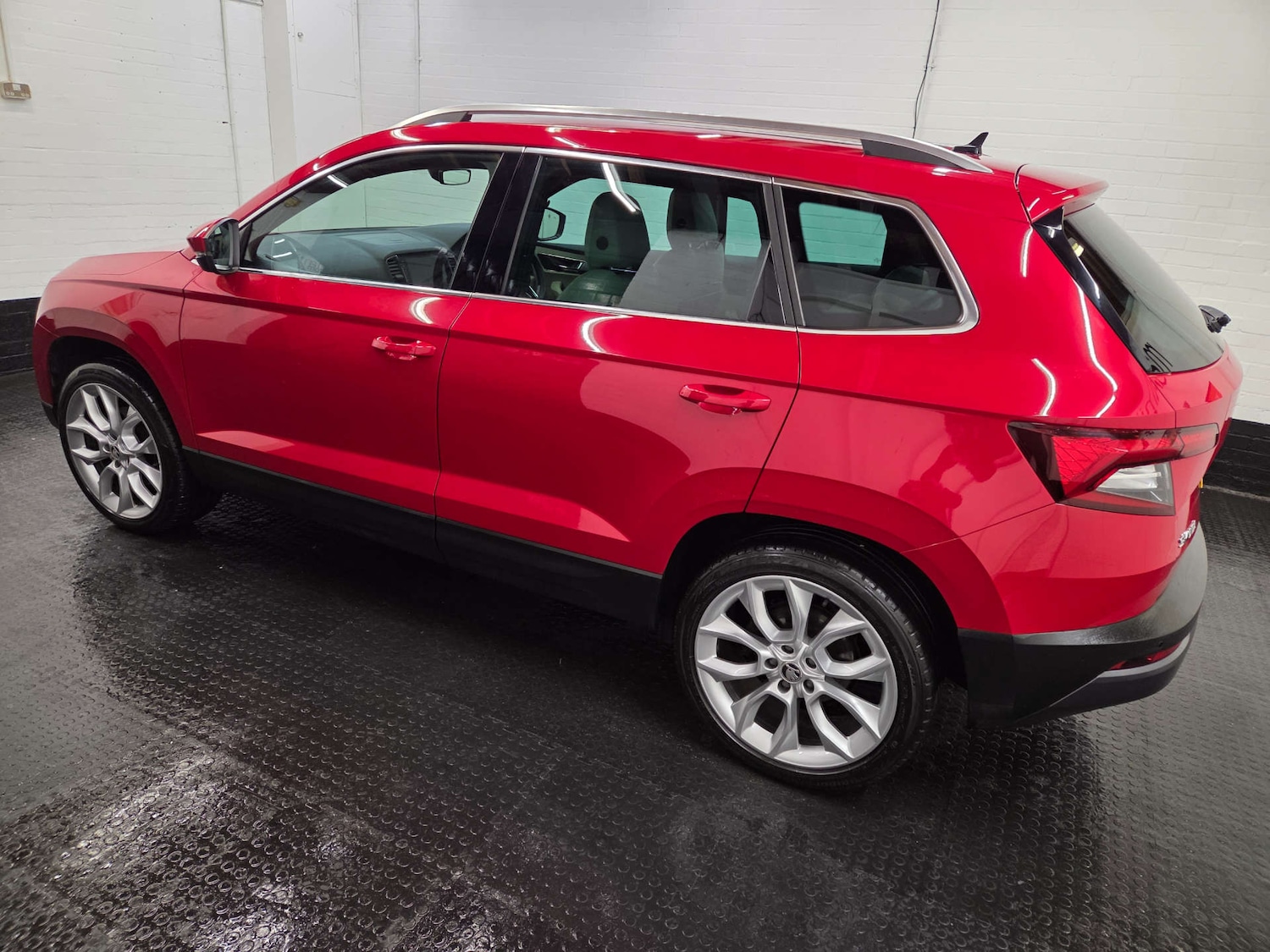 Used Skoda Karoq 2018 for sale - 76604256: Photo 48