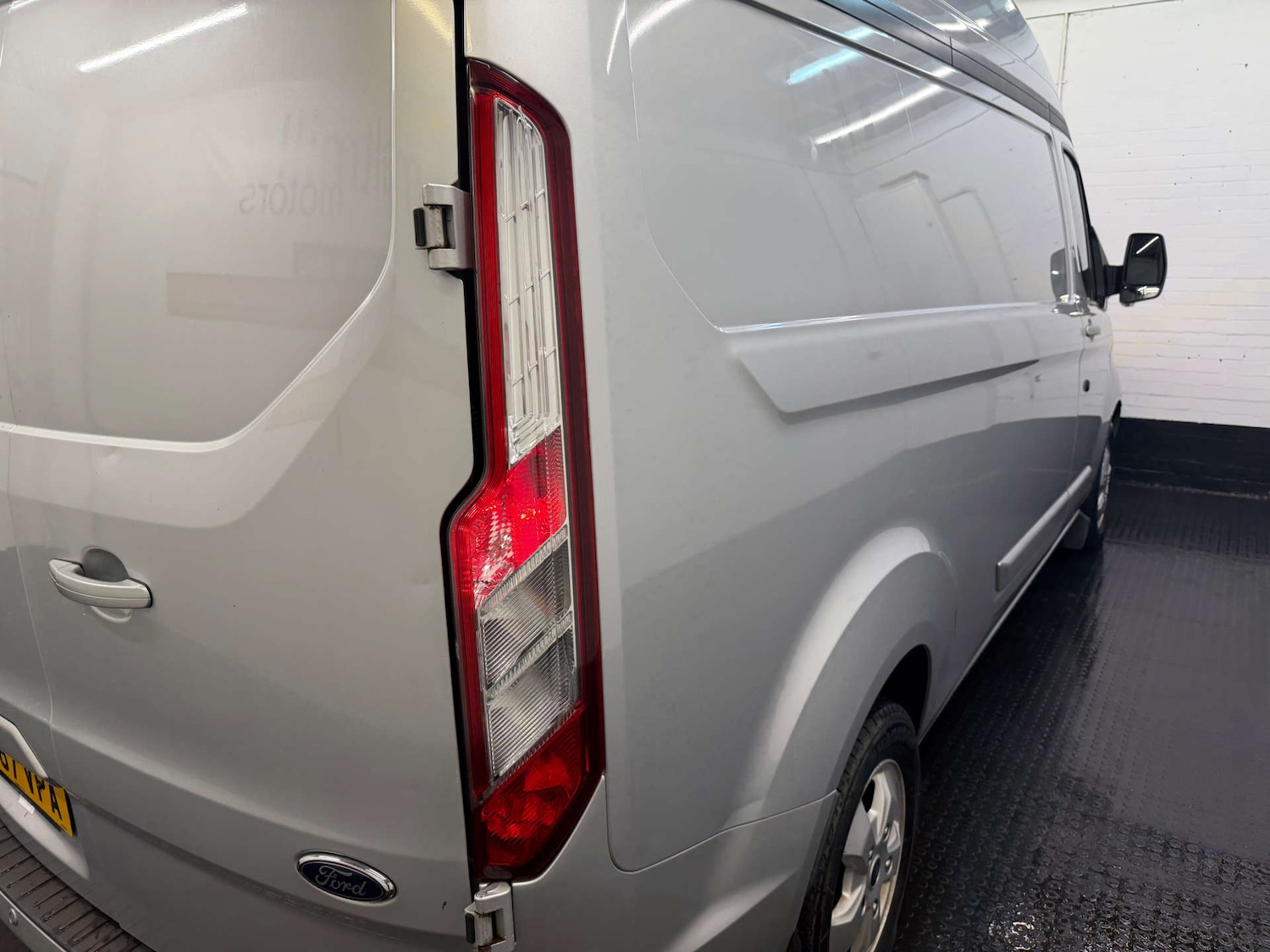 Used Ford Transit Custom 2017 for sale - 78111272: Photo 11